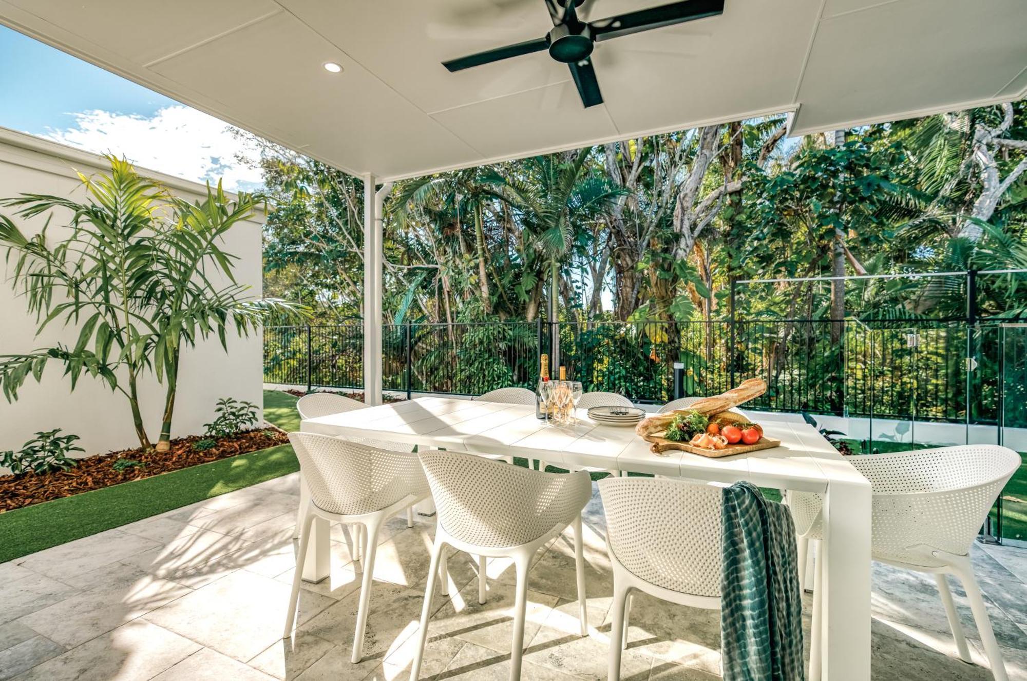 Essence Peregian Beach Exterior photo
